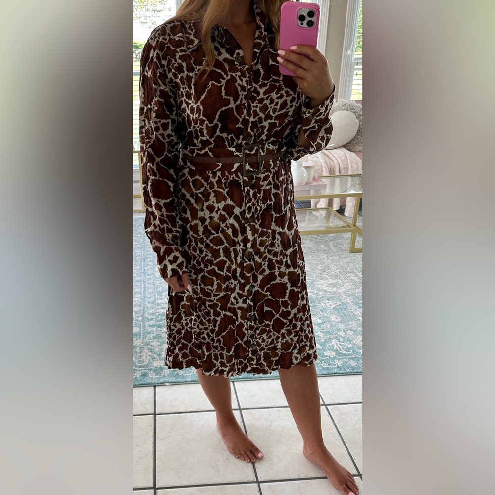 Lynn Richie Vintage NWT Crinkle Silk Giraffe Print Dress Prop Button Up Small